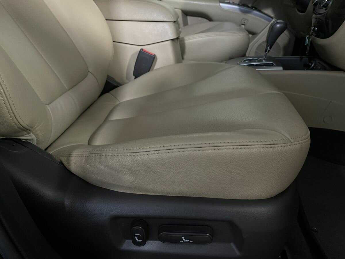Купить Hyundai Santa Fe с пробегом. Фото: #13