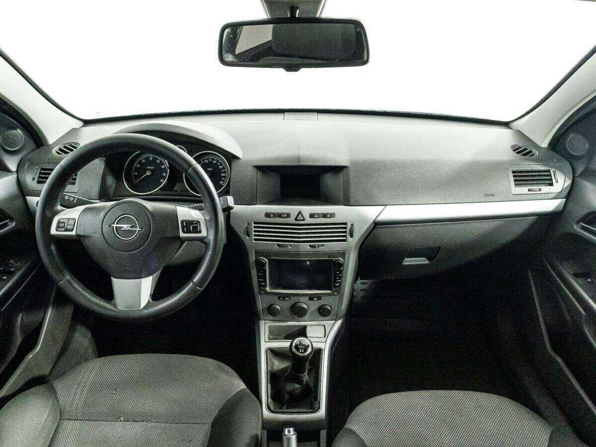 Купить Opel Astra с пробегом. Фото: #11