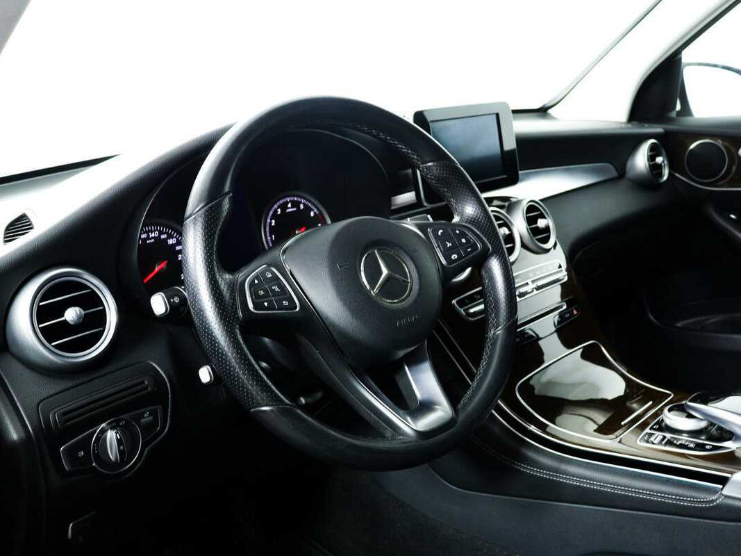 Купить Mercedes-Benz GLC с пробегом. Фото: #12