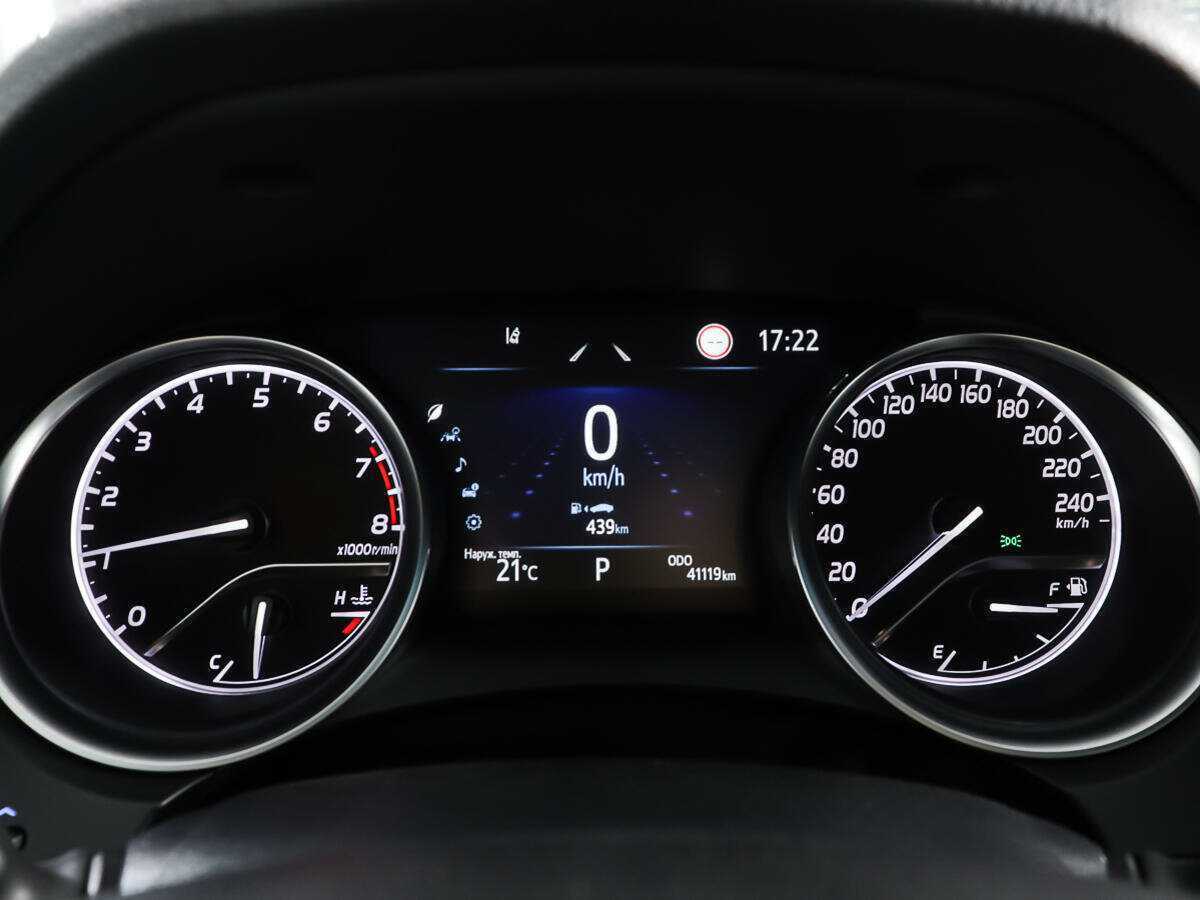 Купить Toyota Camry с пробегом. Фото: #13