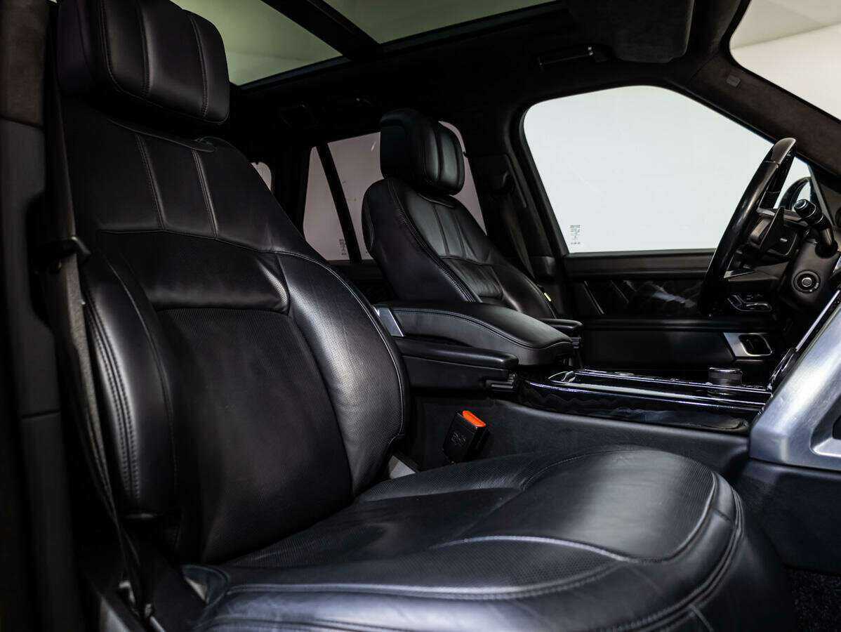 Купить Land Rover Range Rover с пробегом. Фото: #10