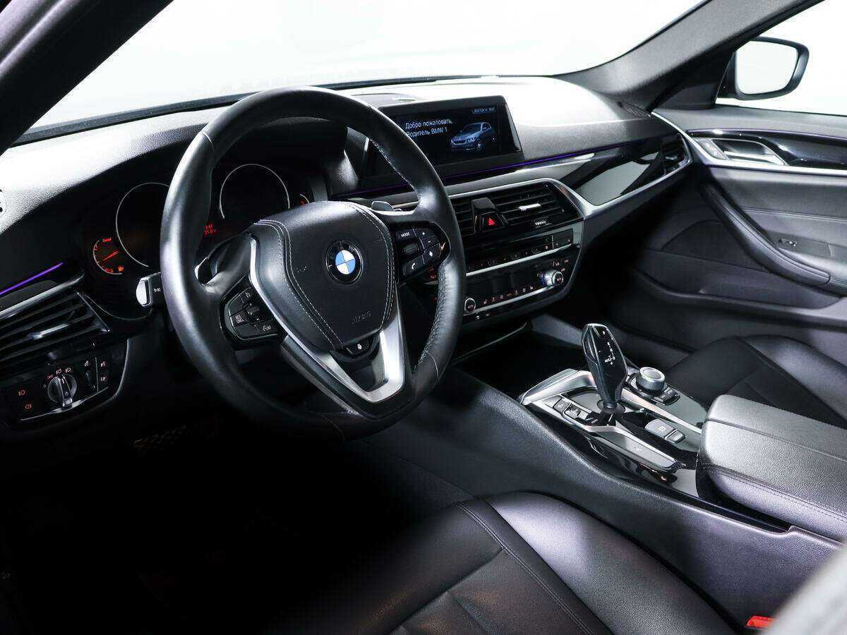 Купить BMW 5 серии с пробегом. Фото: #10