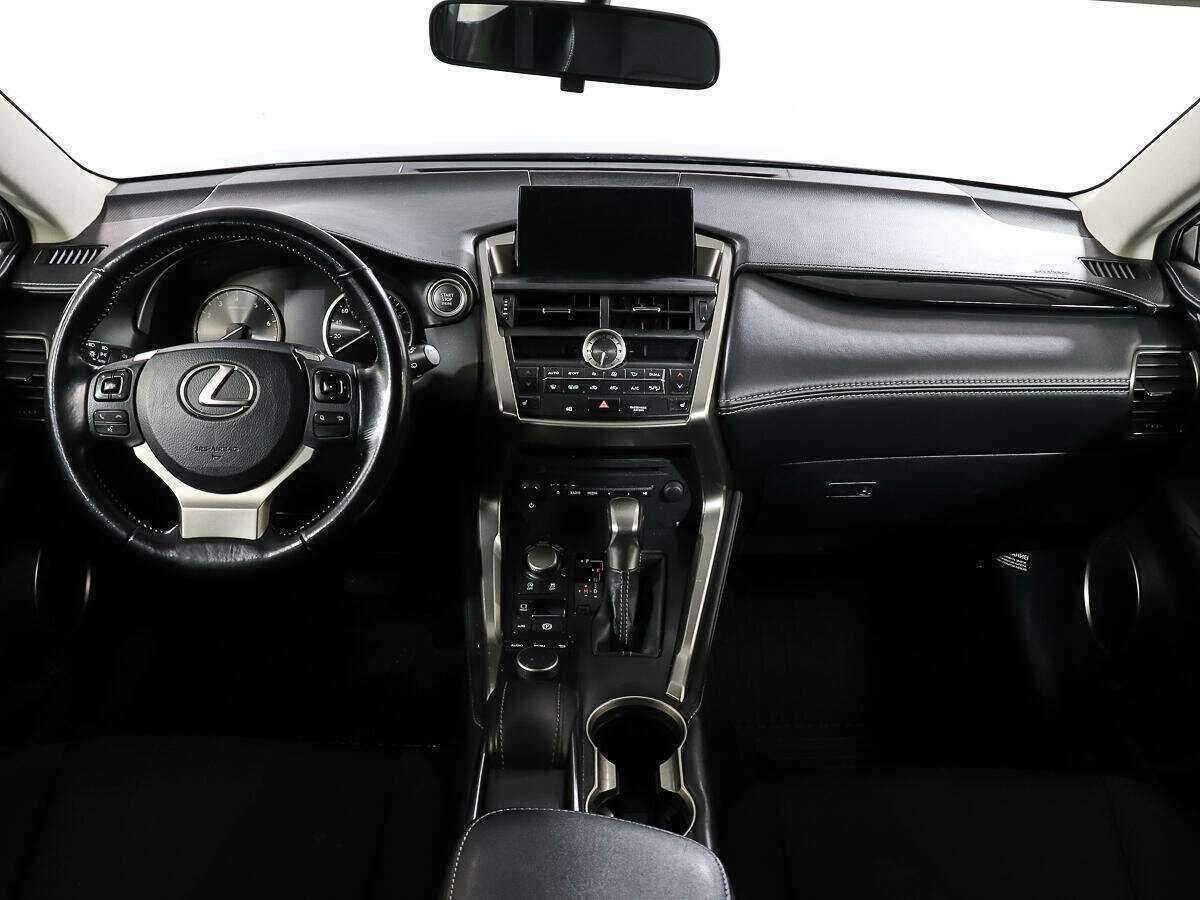 Купить Lexus NX с пробегом. Фото: #11