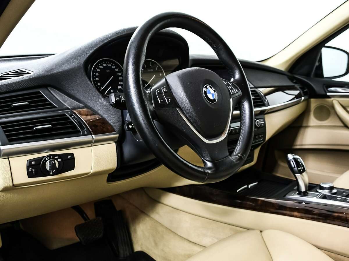 Купить BMW X5 с пробегом. Фото: #11