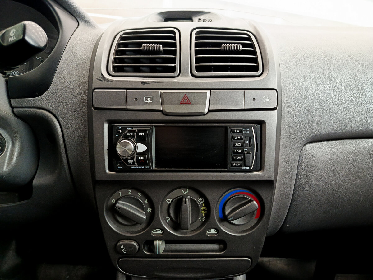 Купить Hyundai Accent с пробегом. Фото: #14