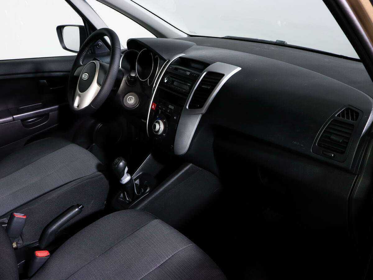 Купить Kia Venga с пробегом. Фото: #6