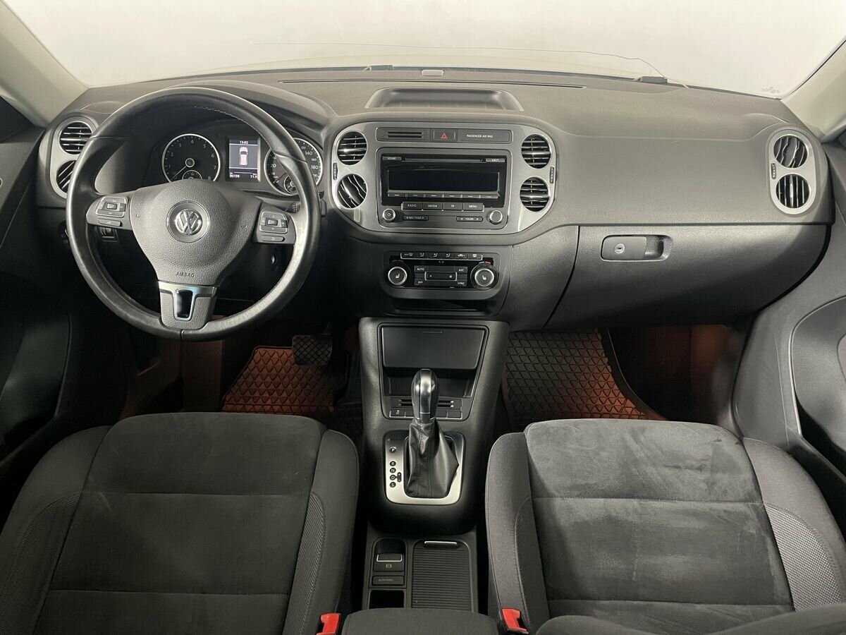 Купить Volkswagen Tiguan с пробегом. Фото: #6