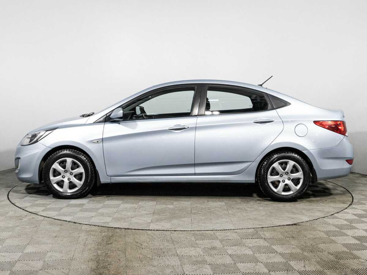 Купить Hyundai Solaris с пробегом. Фото: #7