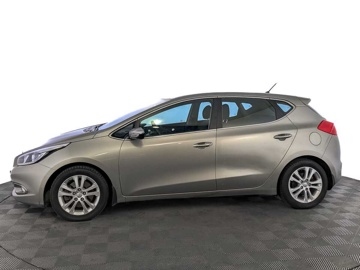 Купить Kia Ceed с пробегом. Фото: #7