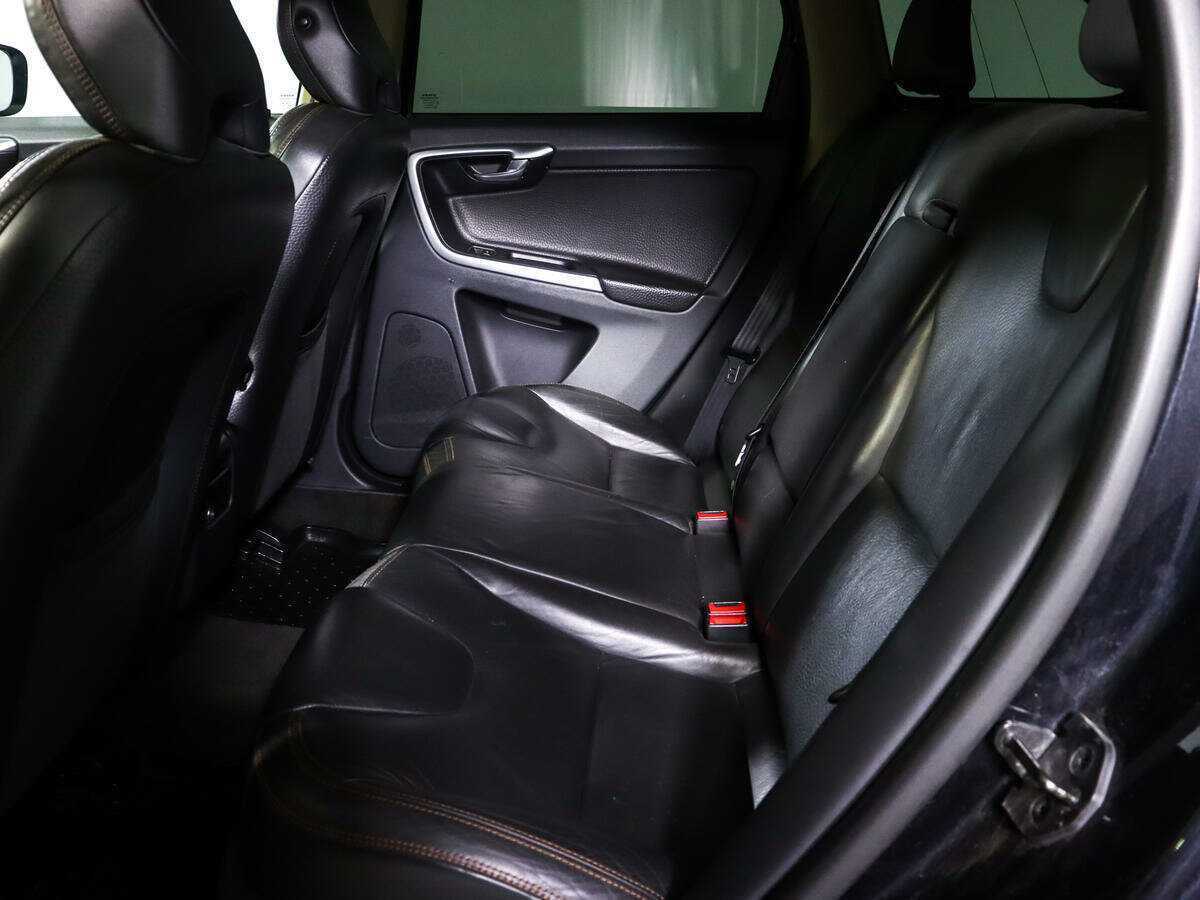 Купить Volvo XC60 с пробегом. Фото: #7