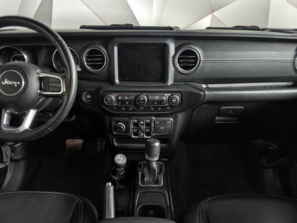 Купить Jeep Wrangler с пробегом. Фото: #10