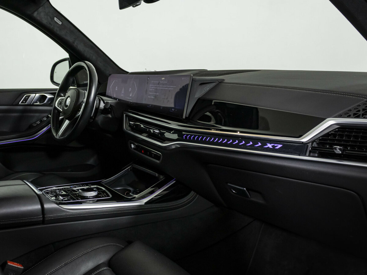 Купить BMW X7 с пробегом. Фото: #7