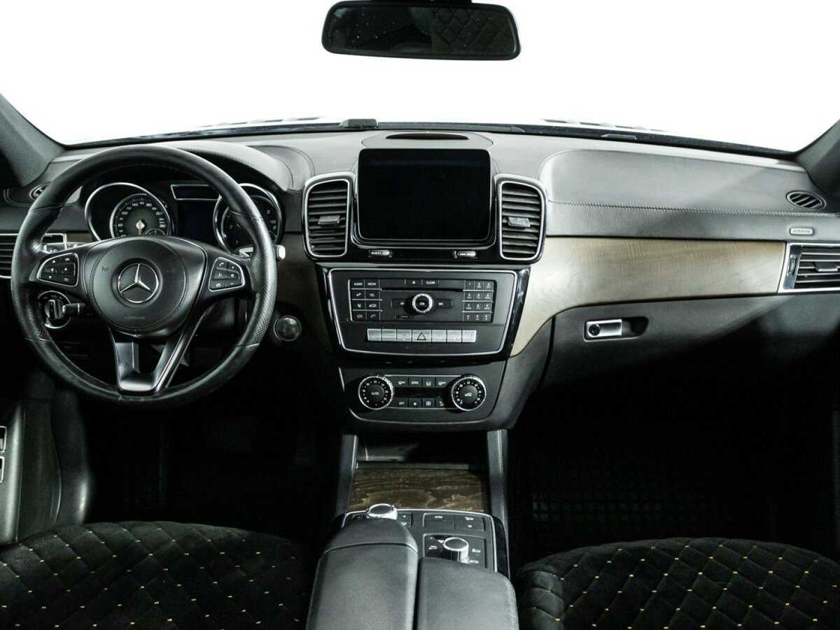 Купить Mercedes-Benz GLS с пробегом. Фото: #12