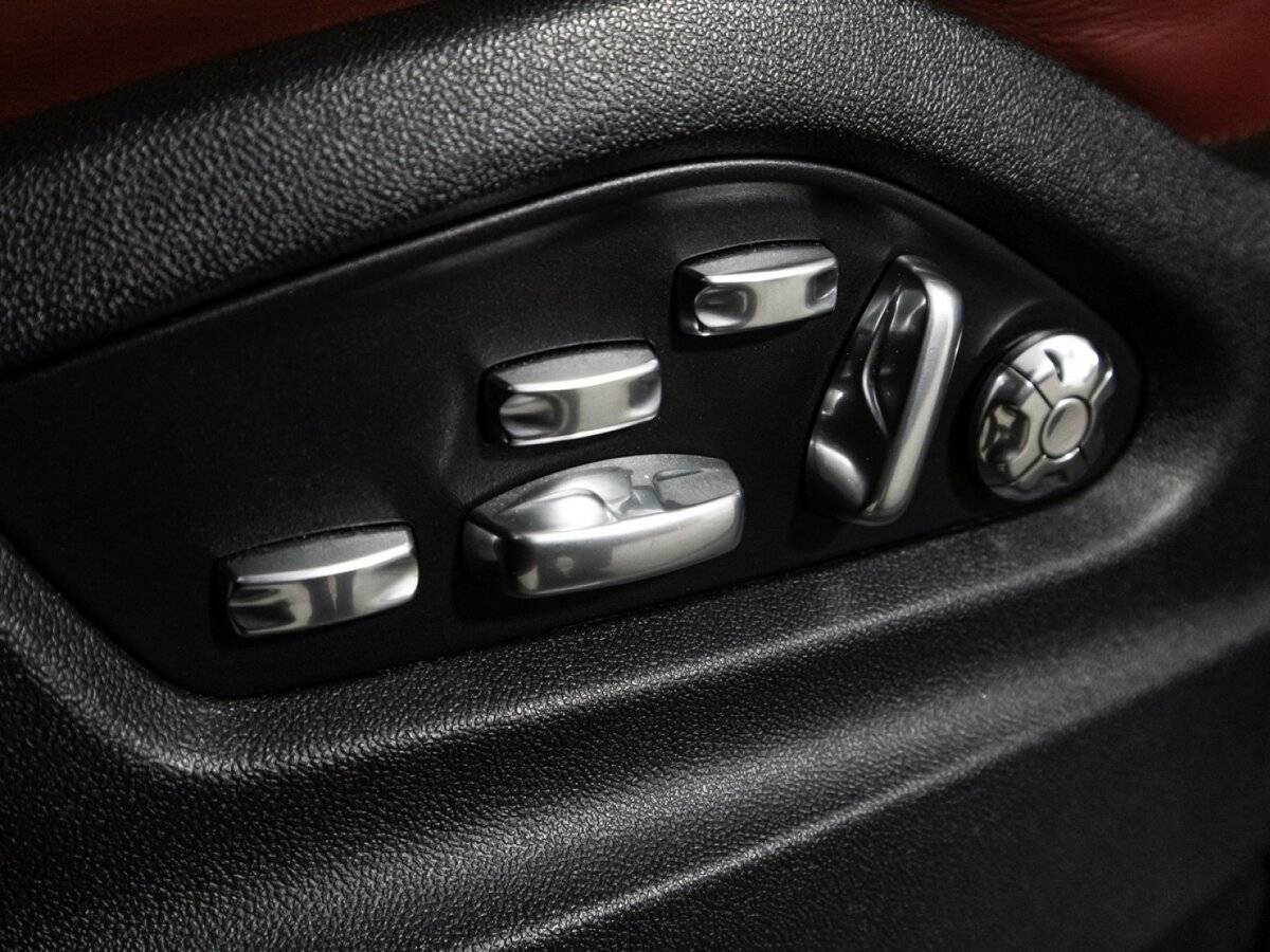 Купить Porsche Cayenne с пробегом. Фото: #17