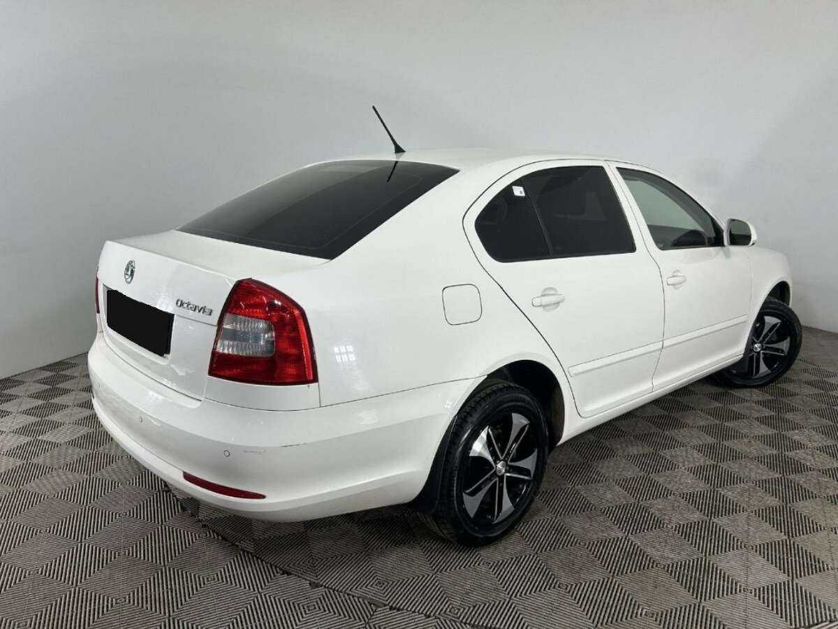 Купить Skoda Octavia с пробегом. Фото: #5