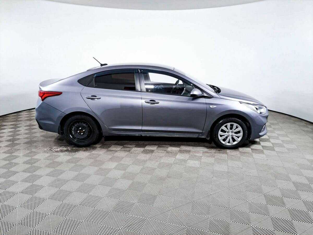 Купить Hyundai Solaris с пробегом. Фото: #3