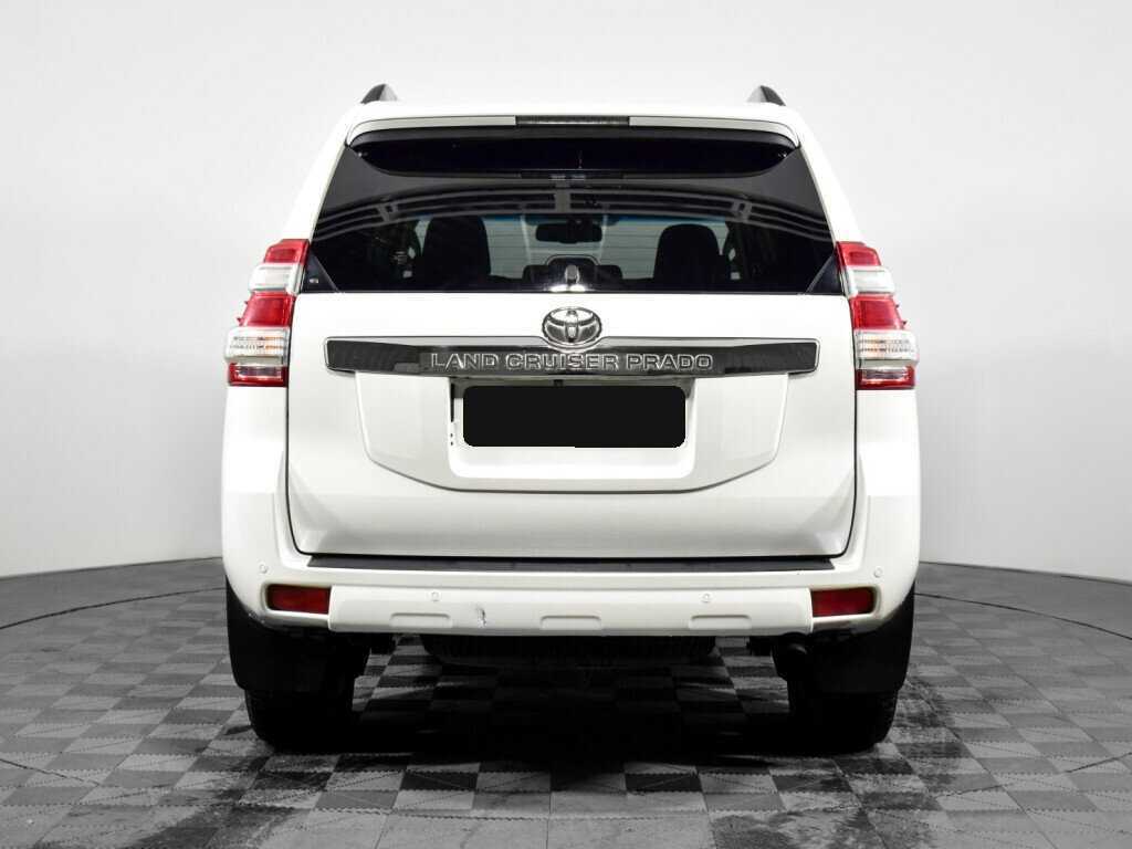 Купить Toyota Land Cruiser Prado с пробегом. Фото: #4