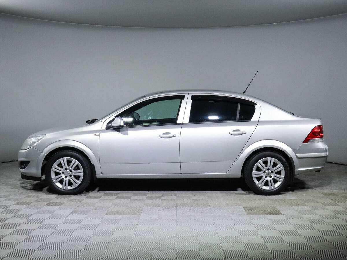 Купить Opel Astra с пробегом. Фото: #7