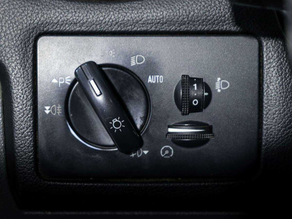 Купить Ford Focus с пробегом. Фото: #13