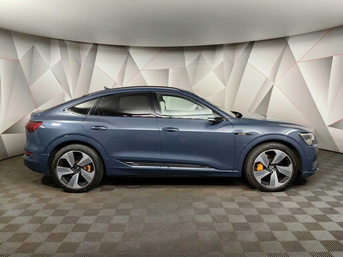 Купить Audi e-tron Sportback с пробегом. Фото: #5