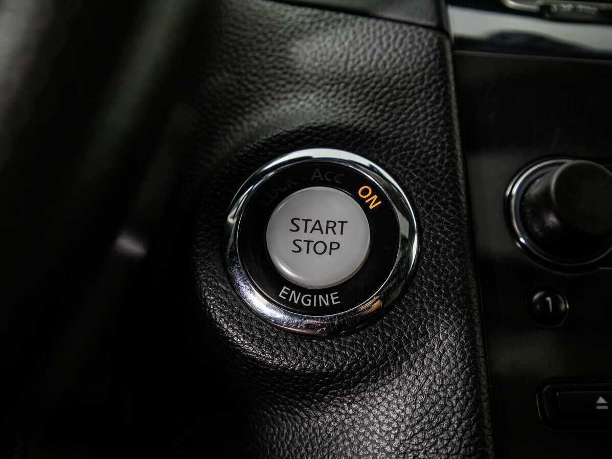 Купить Infiniti FX с пробегом. Фото: #14