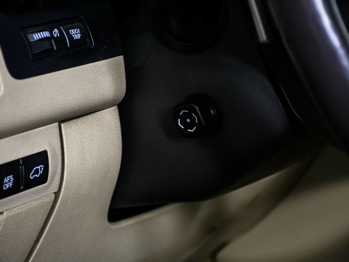 Купить Lexus LX с пробегом. Фото: #18
