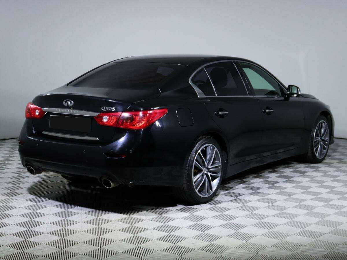 Купить Infiniti Q50 с пробегом. Фото: #3