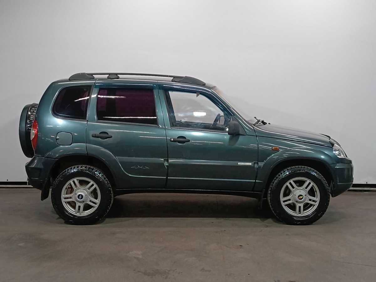 Купить Chevrolet Niva с пробегом. Фото: #3