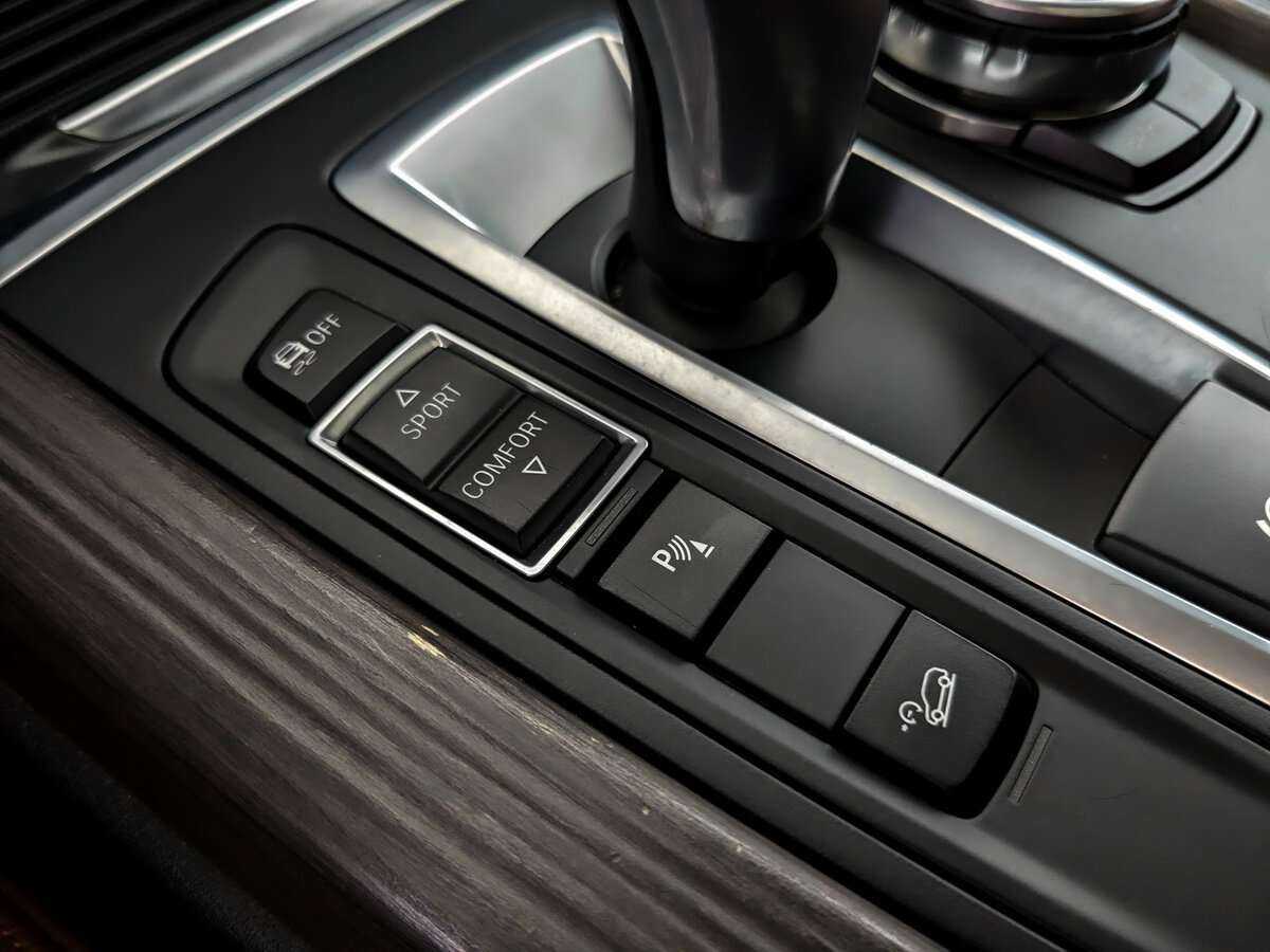 Купить BMW X5 с пробегом. Фото: #24