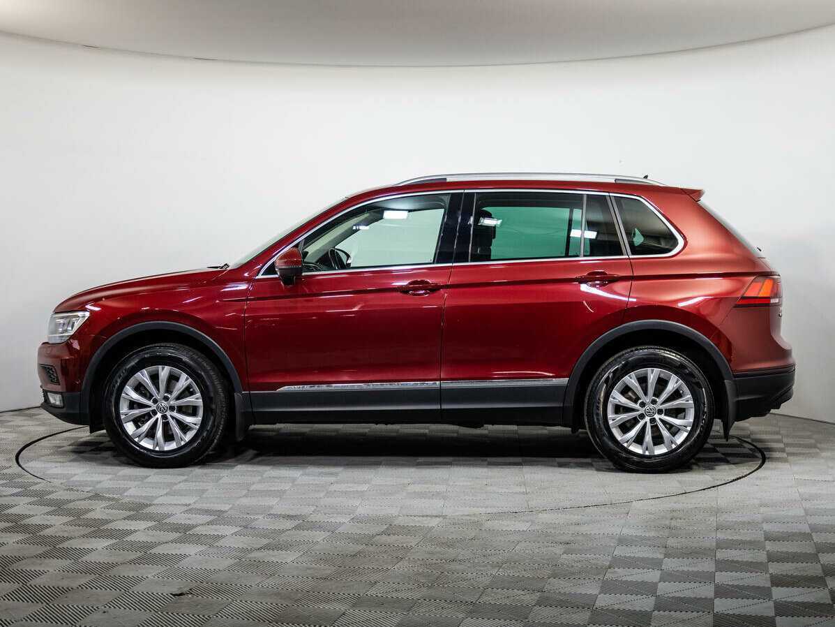 Купить Volkswagen Tiguan с пробегом. Фото: #7