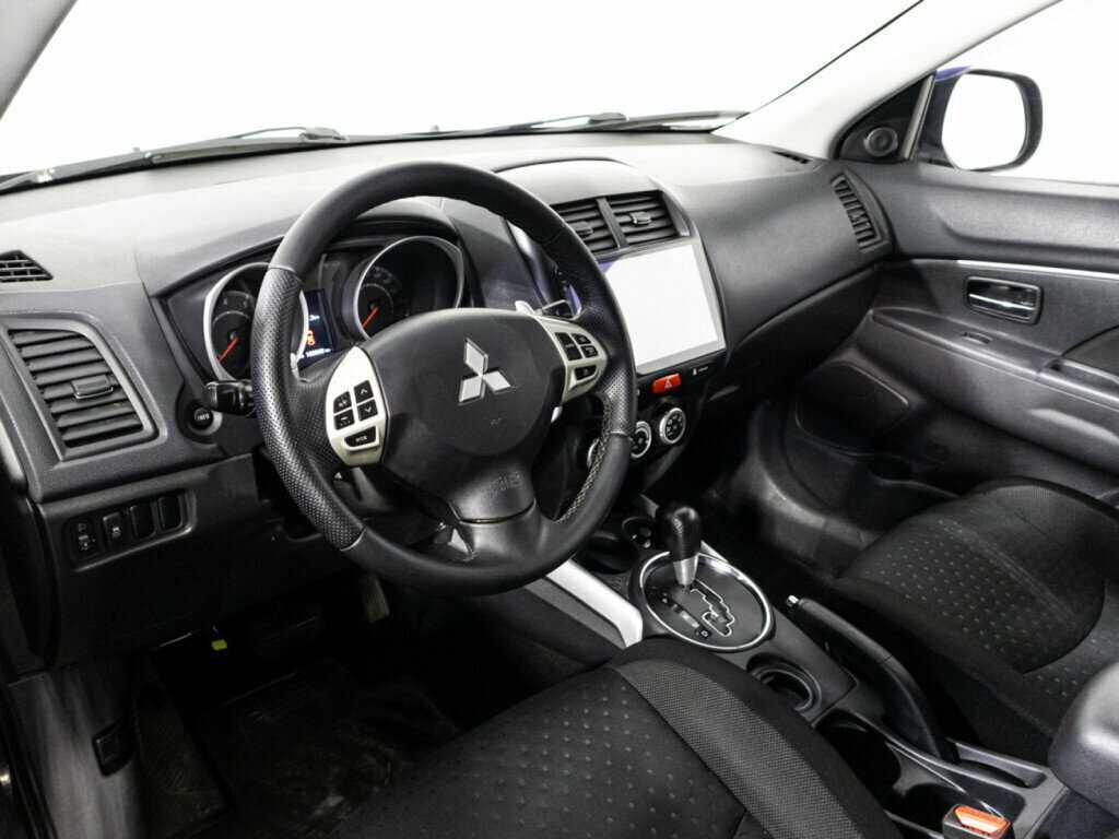 Купить Mitsubishi ASX с пробегом. Фото: #10