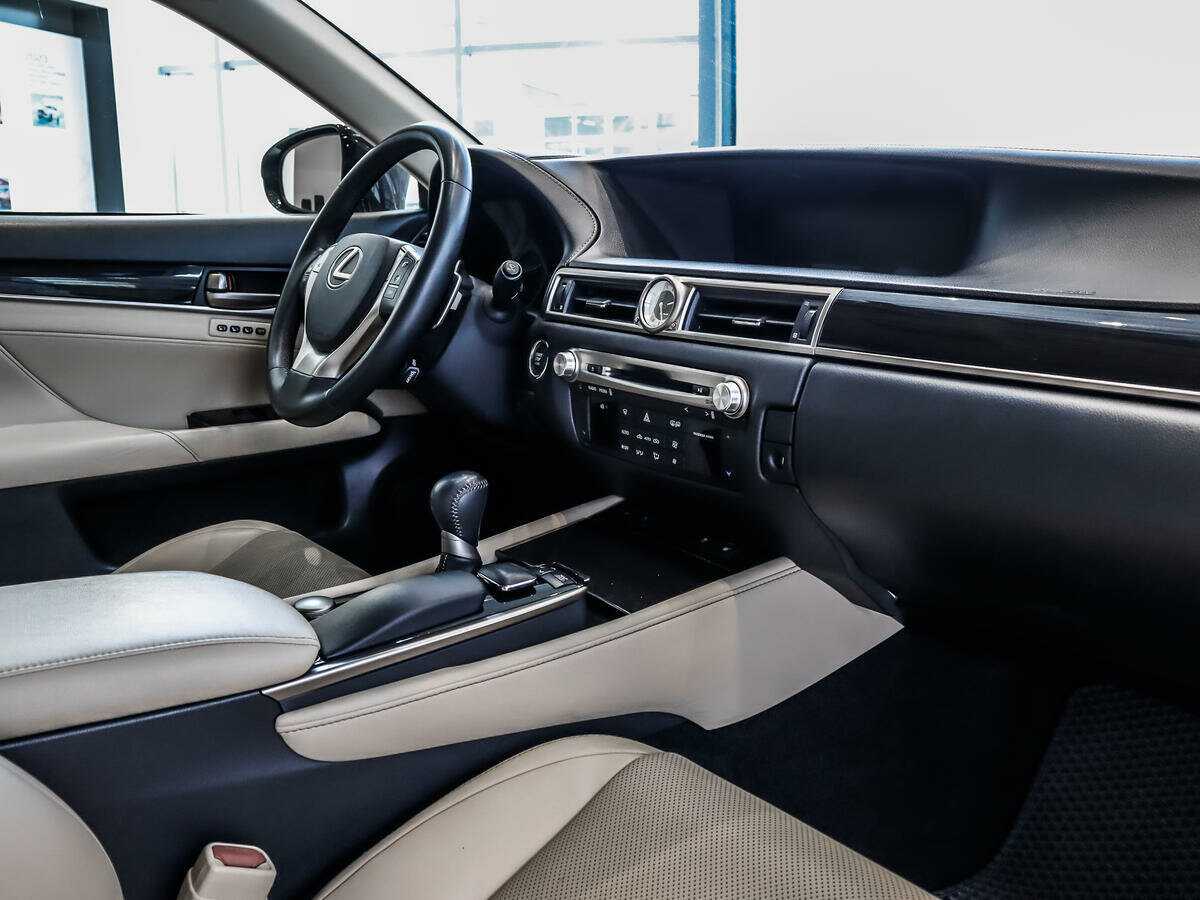 Купить Lexus GS с пробегом. Фото: #13