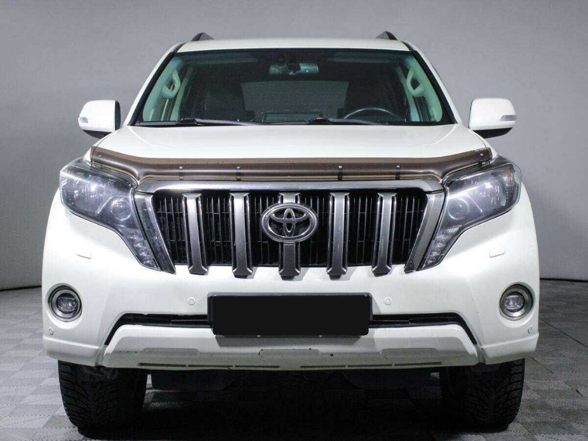 Купить Toyota Land Cruiser Prado с пробегом. Фото: #1