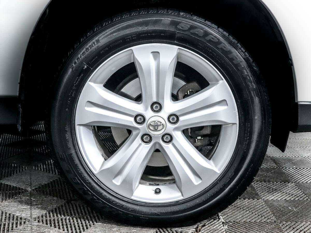 Купить Toyota Highlander с пробегом. Фото: #14