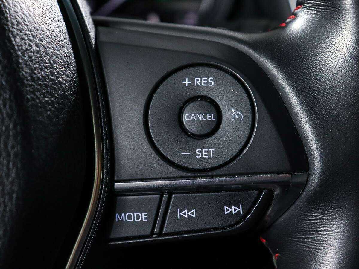 Купить Toyota Camry с пробегом. Фото: #15