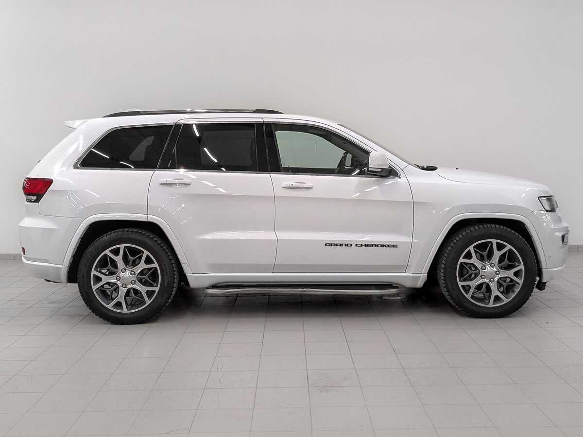 Купить Jeep Grand Cherokee с пробегом. Фото: #3