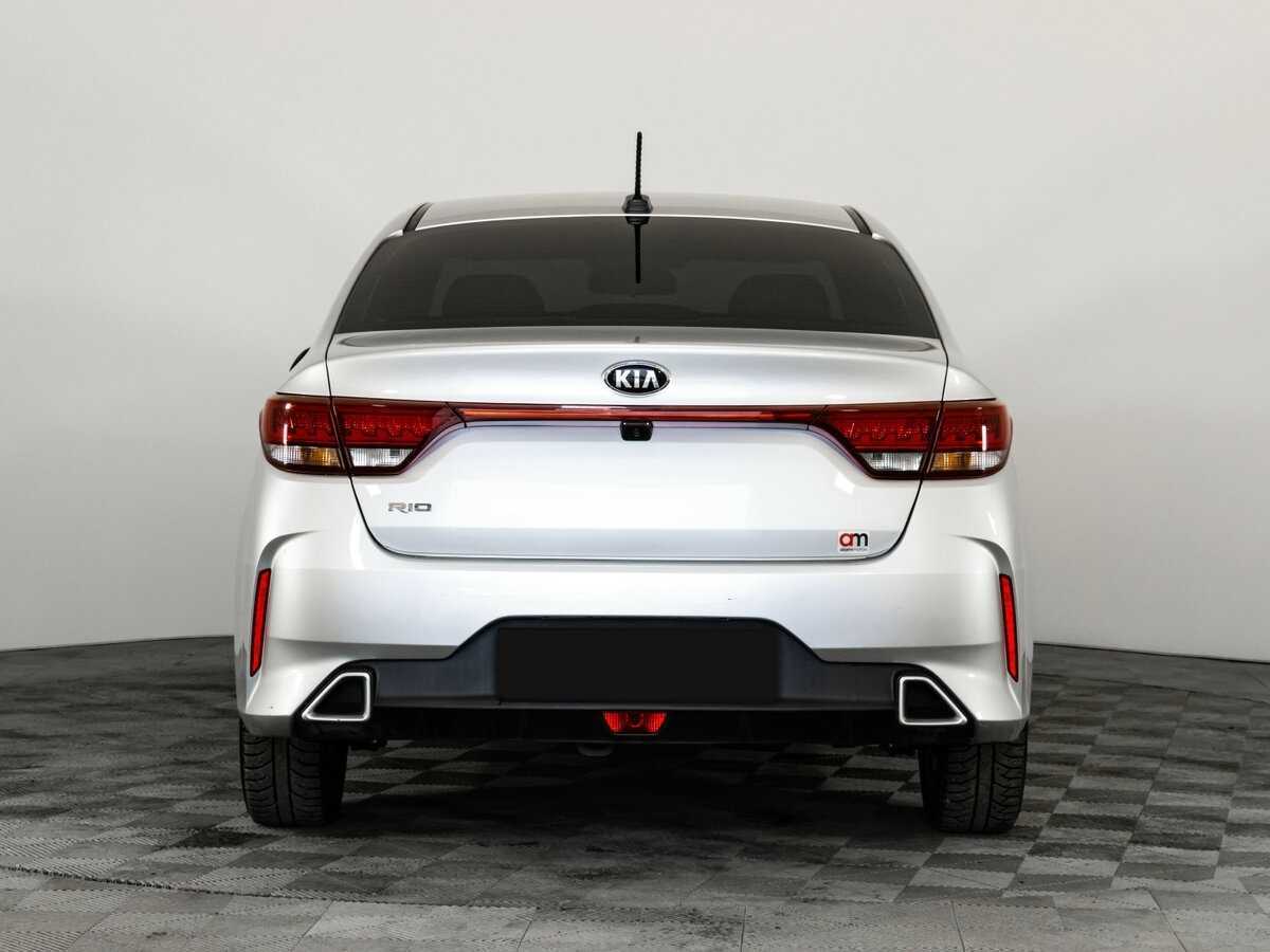 Купить Kia Rio с пробегом. Фото: #4