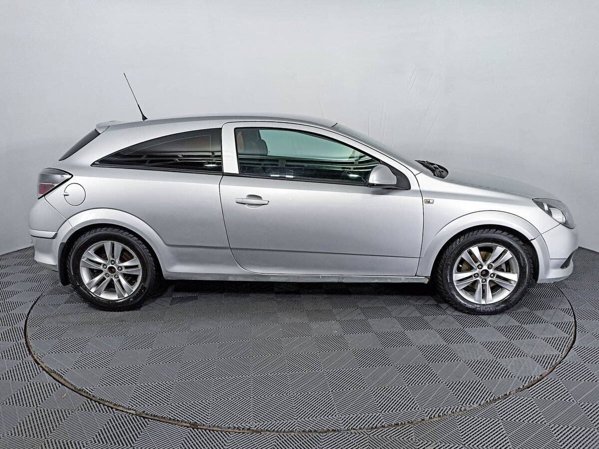 Купить Opel Astra с пробегом. Фото: #3