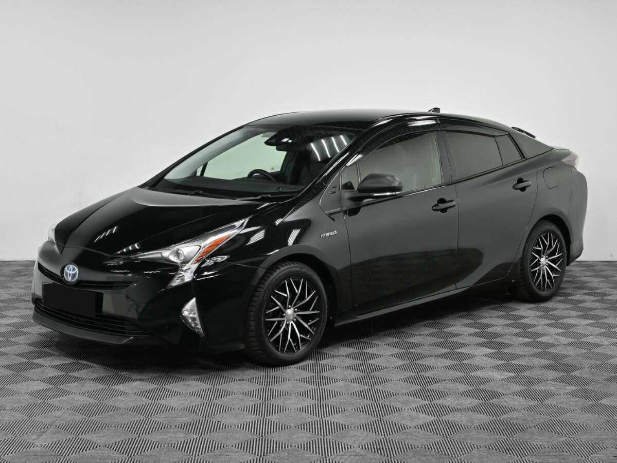 Купить Toyota Prius с пробегом. Посмотреть фото