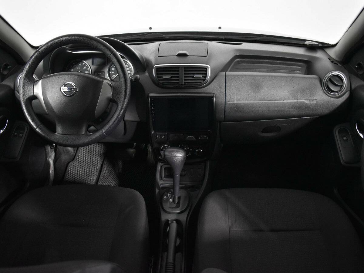 Купить Nissan Terrano с пробегом. Фото: #10