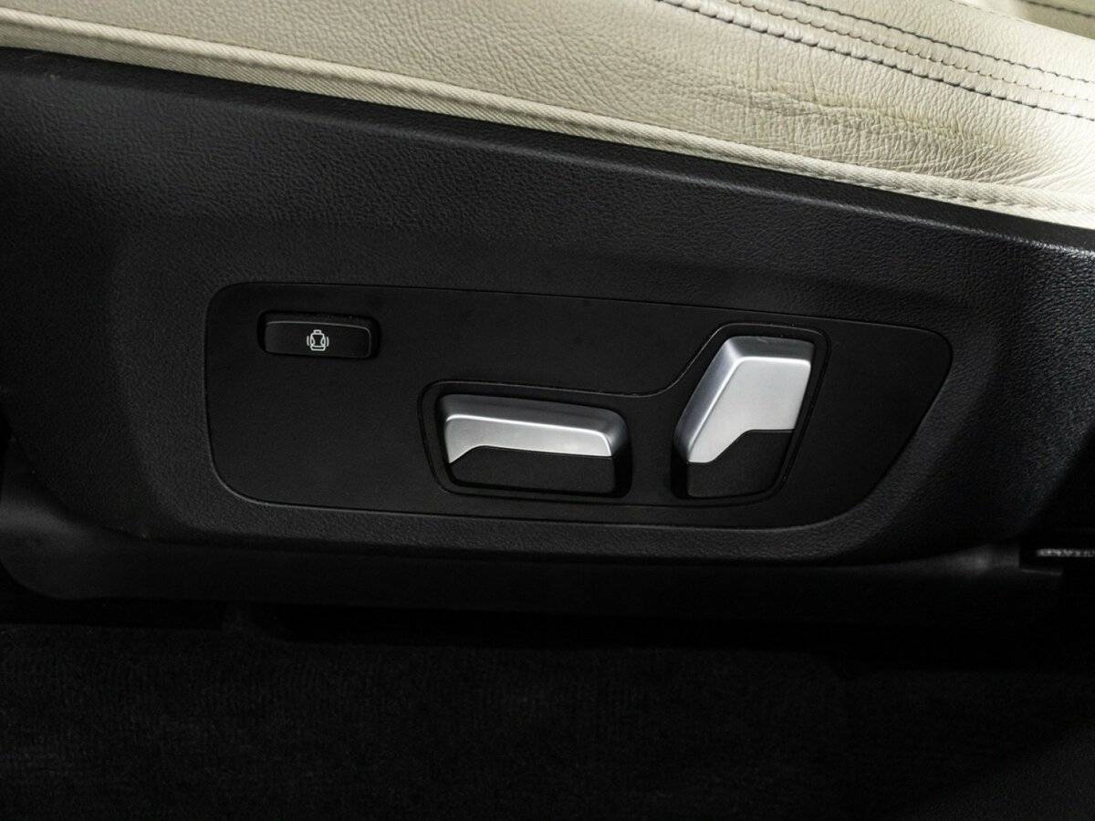 Купить BMW X3 с пробегом. Фото: #14