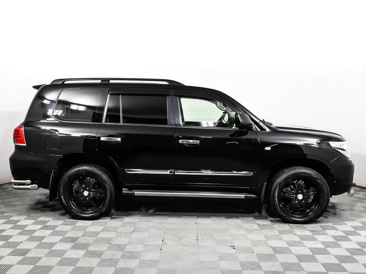 Купить Toyota Land Cruiser с пробегом. Фото: #3