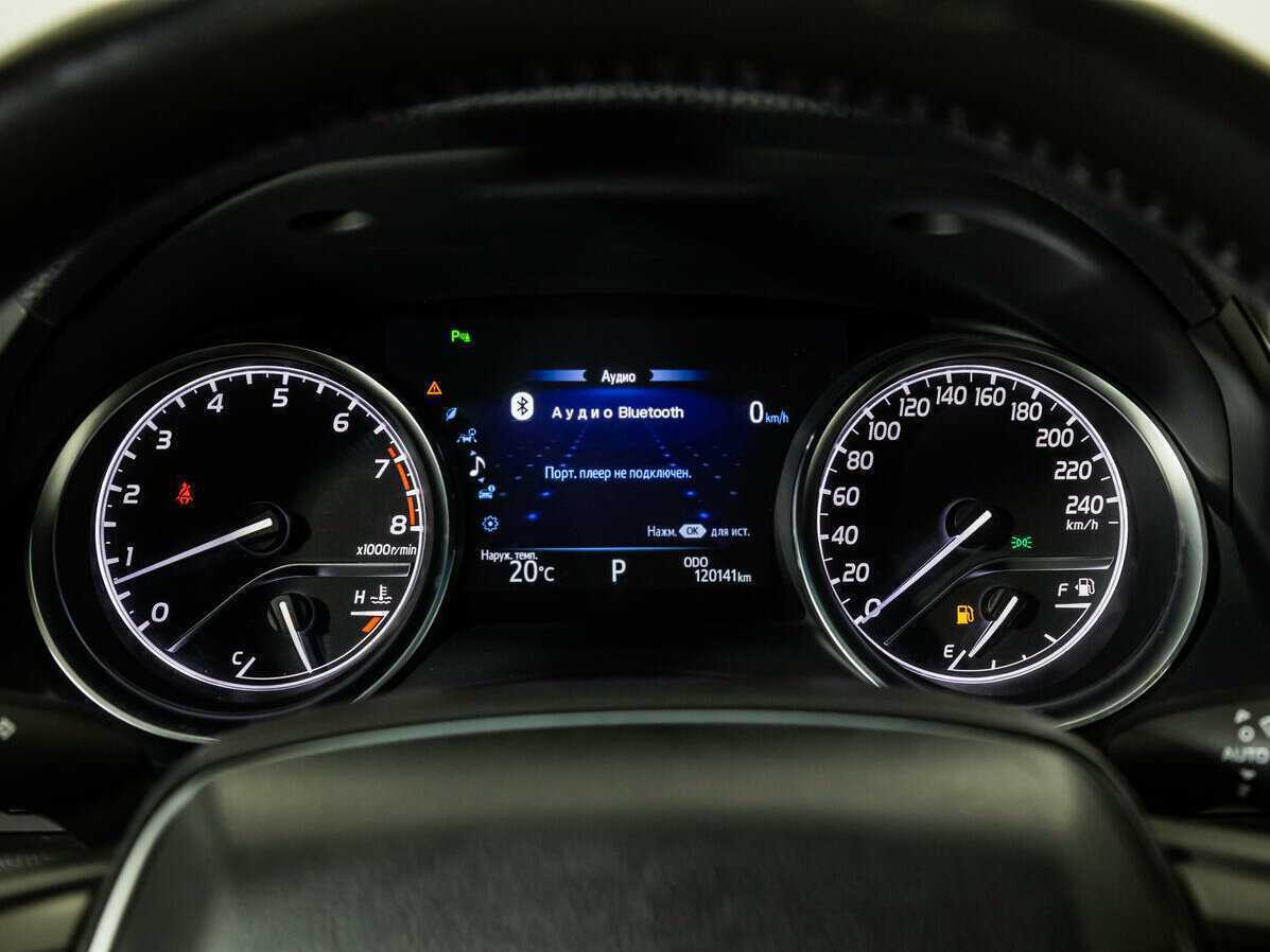 Купить Toyota Camry с пробегом. Фото: #14
