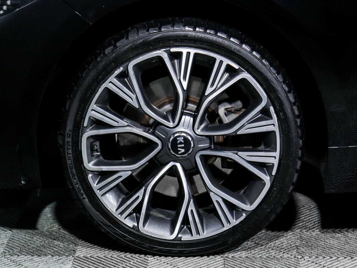 Купить Kia Stinger с пробегом. Фото: #11
