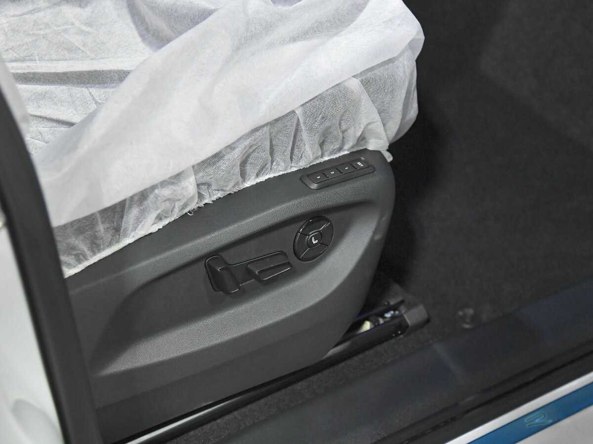 Купить Volkswagen Tiguan с пробегом. Фото: #20