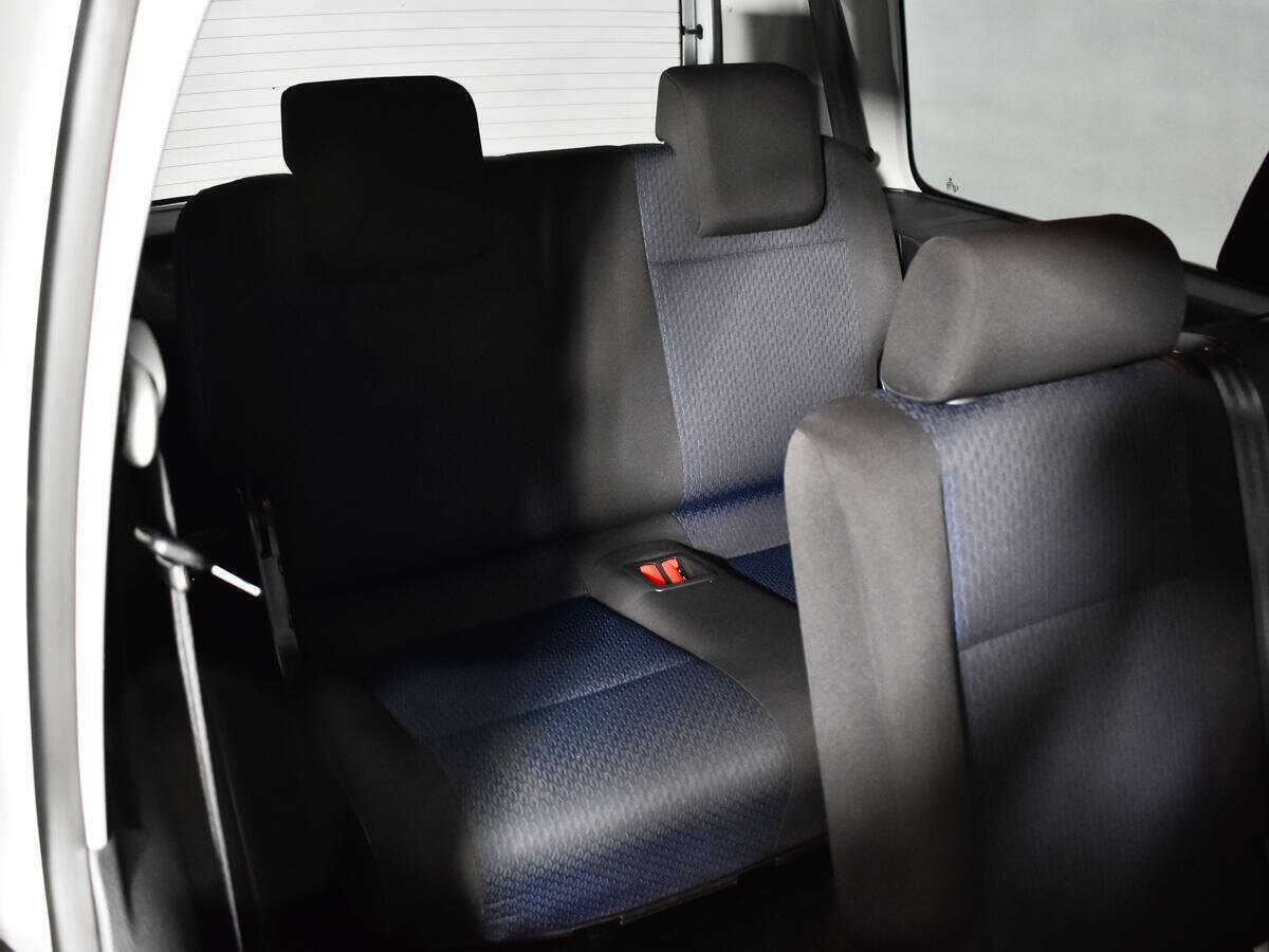 Купить Volkswagen Caddy с пробегом. Фото: #13