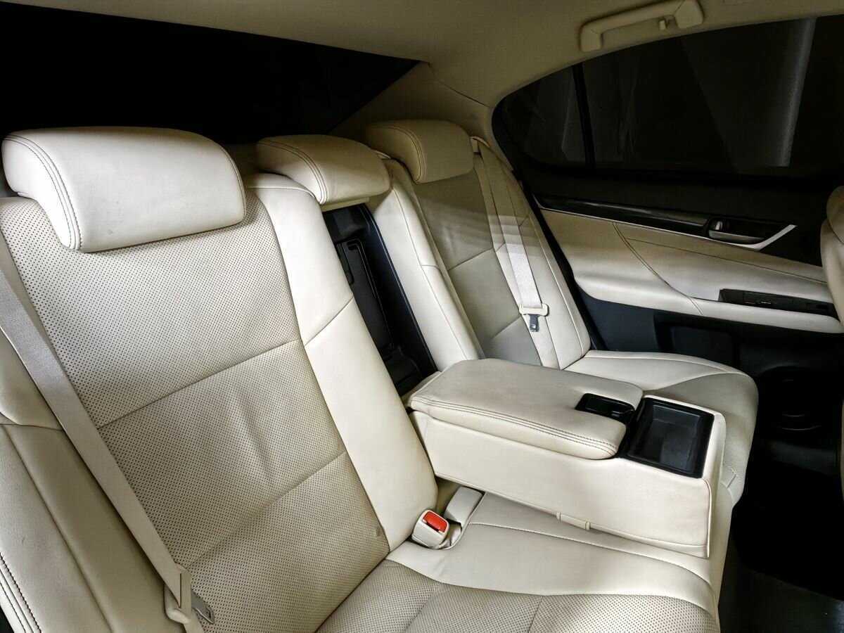 Купить Lexus GS с пробегом. Фото: #12