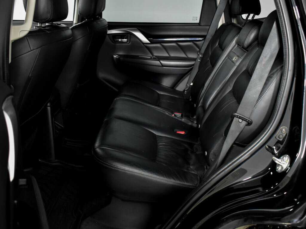 Купить Mitsubishi Pajero Sport с пробегом. Фото: #9