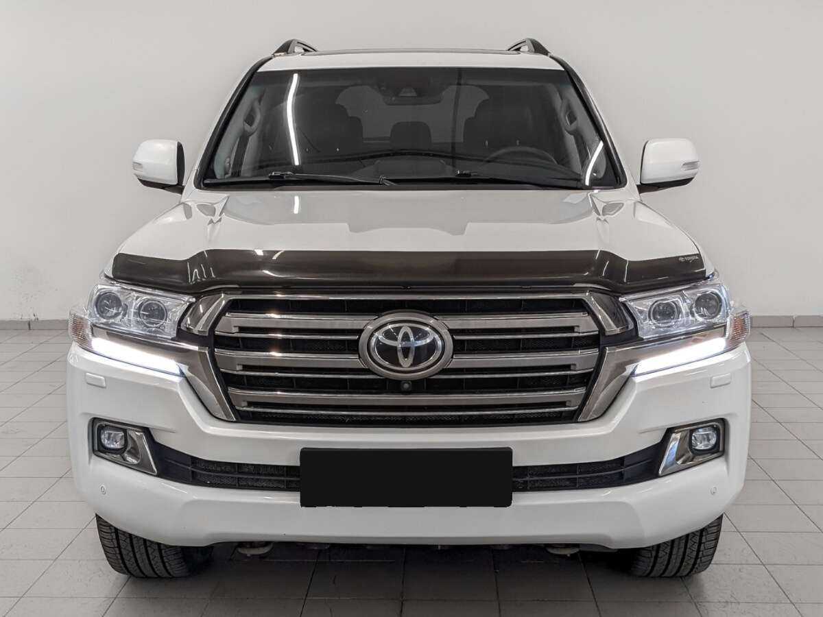Купить Toyota Land Cruiser с пробегом. Фото: #1