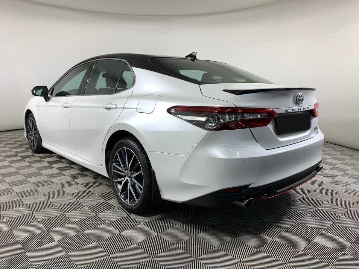 Купить Toyota Camry с пробегом. Фото: #6